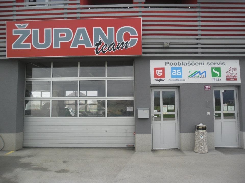 Delavnica ŽUPANC team v Kranju — pooblaščeni servis za vse zavarovalnice